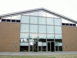  Glasfassade mit Pfosten-Riegelkonstruktion